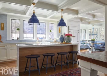 تبدیل کردن یه آشپزخونه کوچیک به یه فضای چندمنظوره برای خانواده