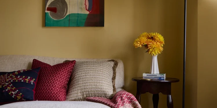 طراحی یک خانه ویلایی 4طبقه گرم و دلنشین و کمی شیطنت آمیز!