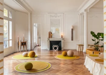 طراحی داخلی یک گالری آوانگارد در پاریس