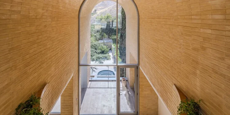 پروژه معماری خانه ای رو به سدروس - اثر استودیو معماری سدروس