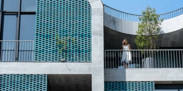 پروژه معماری ساختمان لفتون در شهر شیراز اثر دفتر معماری دال