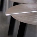 میز بافر فلزی "باهم و جدا از هم" از استودیو تشدید